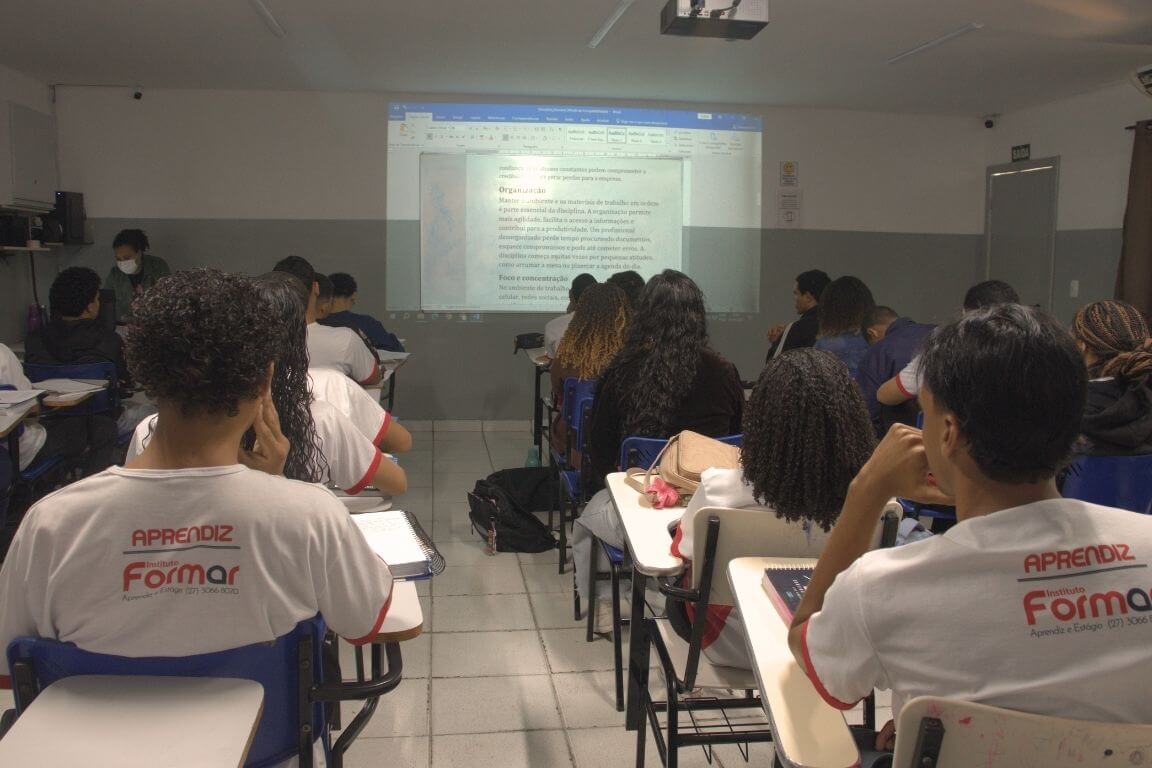 Como jovens podem se preparar para entrevistas de emprego em 2026 - Instituto Formar